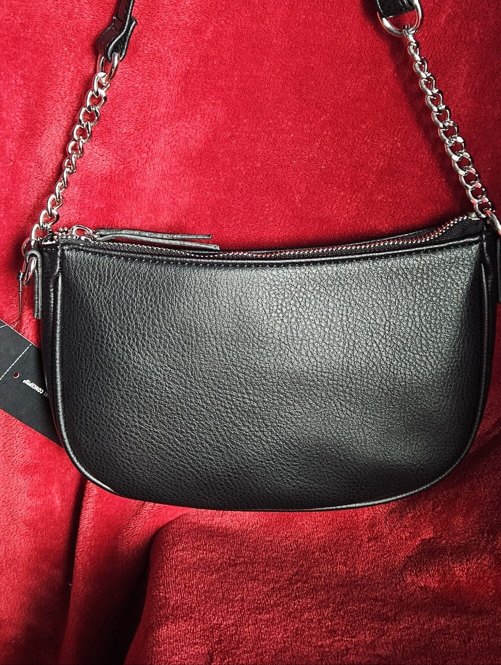NWT - INC International Concepts Black Pebbled Shoulder Bag w/Silver Chain Strap